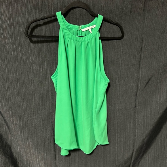 Violet & Claire Tops - Violet + Claire brand Green sleeveless top /‎ Size M / M-18